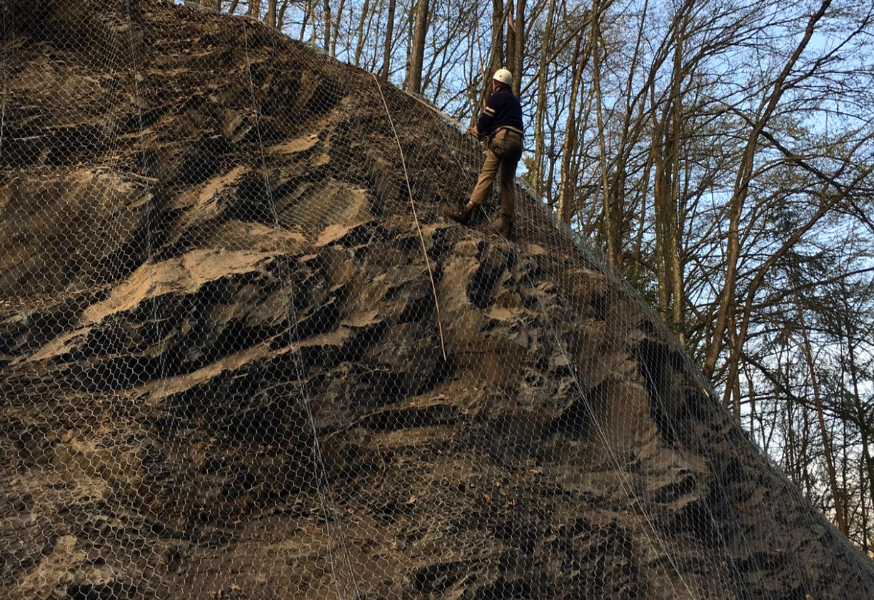 Tehnična zaščita nestabilnih brežin